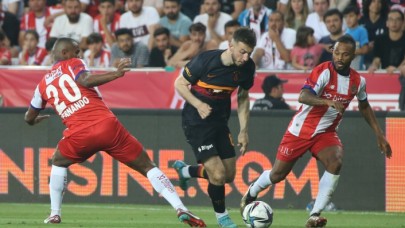 Galatasaray,  kahır sezonunu Antalya'da kapattı