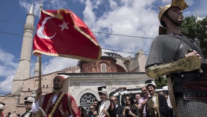 İstanbul'u fetih coşkusu sardı