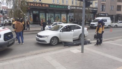 Kars'ta kırmızı ışıkta duran araca kurşun yağmuru: Yunus Kaplan öldü,  Yasin Kaplan yaralandı