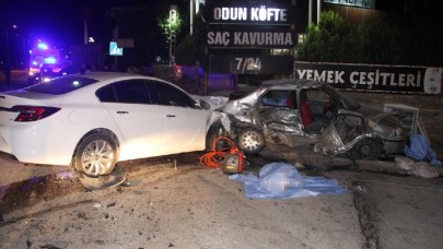 Manisa'da 16 yaşında,  ehliyetsiz,  alkollü kaza yaptı: İzzet İyli,  Mehmet Yılmaz,  Emir Öztürk ve Burakcan Öztürk öldü