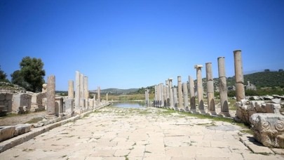 Medeniyetler beşiği 'Patara' ziyaretçilerini geçmişe yolculuğa çıkarıyor