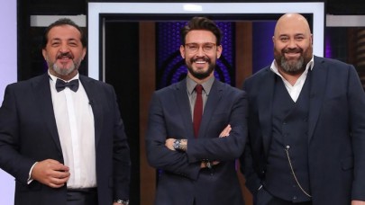 Mehmet Yalçınkaya MasterChef'ten ayrılıyor: Yerine gelecek isim belli oldu