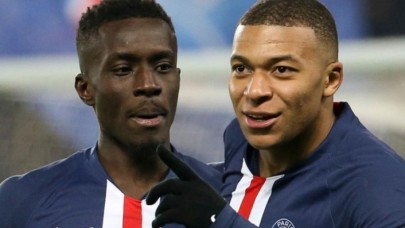 Özel formayı görünce çılgına döndü! PSG'nin dünyaca ünlü Müslüman futbolcusu maça çıkmayı reddetti