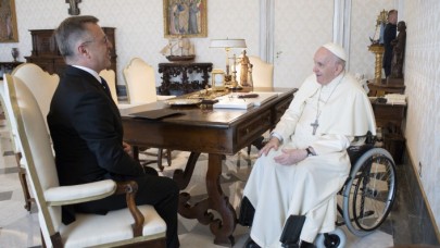 Papa'dan Cumhurbaşkanı Erdoğan'la ilgili flaş mesaj