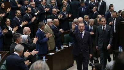 Seçim kabinesi geliyor: Cumhurbaşkanı Erdoğan iki isim hariç bütün bakanları değiştiriyor!