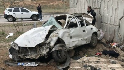 Sivas'ta duvara çarpan otomobilin sürücüsü Hüseyin Güller öldü