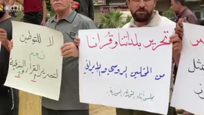 Suriye'de "Suriyeliler Türkiye'den dönmesin" protestosu!