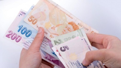 Tablo netleşti: 3600 ek göstergeyle memur ve emekli bakın ne kadar zam alacak