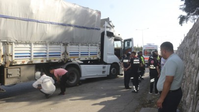 Tarsus'ta arızalan tırın altında kalan sürücüsü Necmi Yıldız öldü