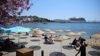 Türkiye 4 ayda yaklaşık 9 milyon ziyaretçi ağırladı