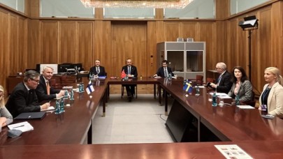 Türkiye,  İsveç ve Finlandiya ile NATO üyelik sürecini görüştü