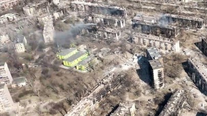 Ukrayna: Mariupol'deki bir binanın bodrumunda 200 ceset bulundu