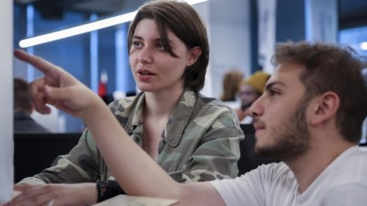 18 yaşından büyük herkes ücretsiz eğitimle 15 ayda yazılımcı olabiliyor