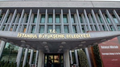 2 yıl 9 aydır vatandaş  Beyazıt Meydanında çile çekiyor: İBB 1970'li yıllara döndü