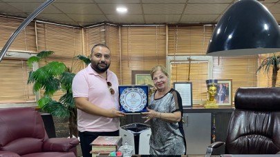 Akparti’li Meclis Üyesi Şule Özülkü’ye Ferhat Aydoğan’dan Ödül