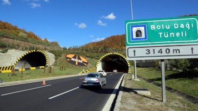 Anadolu Otoyolu'nun Bolu geçişinde İstanbul istikameti ulaşıma açıldı