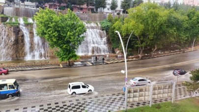 Ankara'yı sel aldı: 21 yaşındaki Busenur Doğanay öldü