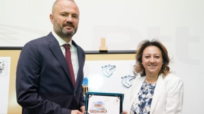 'Atatürk ve Ankara Pulları' konulu sergi ziyarete açıldı