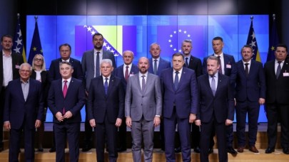 Bosna Hersek liderleri Brüksel'de siyasi uzlaşıya vardı