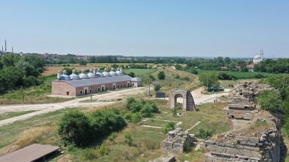Edirne Sarayı'nın kalıntılarında kazı çalışmaları sürüyor