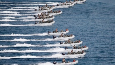 EFES 2022 Yunanistan'ı panikletti! Basında çarpıcı başlıklar