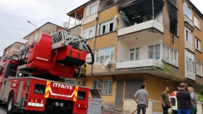 Ev sahibinin çıkarmak istediği kiracı evi yaktı
