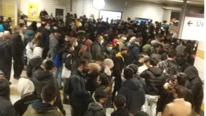 İstanbul'da metro arızalandı! Vatandaş isyan etti