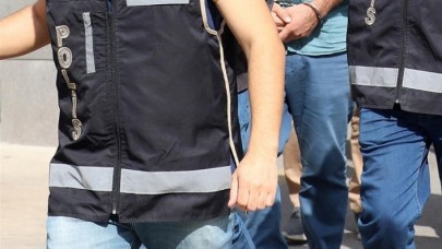 6 ilde FETÖ operasyonu:Aralarında muazzaf askerlerinde olduğu 36 gözaltı