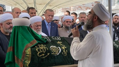 Mahmut Ustaosmanoğlu son yolculuğuna uğurlandı: Erdoğan konuşma yaptı