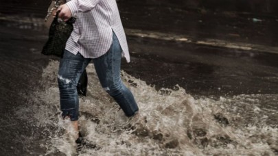 Ne zaman bitecek bu yağmur? Meteoroloji yine uyardı: 13 ilde sağanak var,  sel ve su baskını olabilir