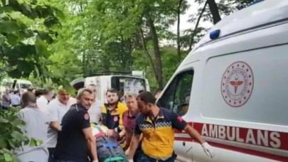 Ordu'da feci kaza:  Prof. Dr. Sıddık Korkmaz öldü,  19 kişi yaralandı