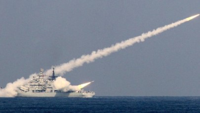 Putin dediğini yaptı,  hipersonik füzelerle vurup yerle bir etti: ABD ve NATO şoke oldu