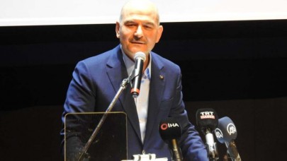 Soylu,  kaç Suriyeli'yi Türk vatandaşları yaptıklarını,  Türkiye'de kaç Suriyeli çocuk doğduğunu açıkladı ve ekledi: Afgan çobanları alalım tarımın ne olacağını görelim!