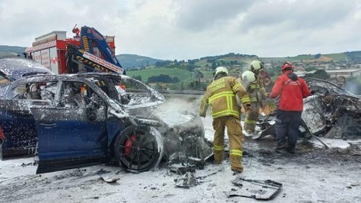 Susurluk'ta korkunç kaza: Baran Enver Çinkılıç öldü,  Serkan Coşkun ve Özcan Bozkurt yaralandı