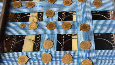 Tamire gönderilen kanepeden 110 bin TL'lik altın çıktı