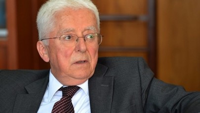 Tarhan Erdem öldü: Tarhan Erdem kimdir?