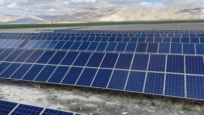 Yeşil enerji kaynaklarının maliyeti "yapısal ve sistematik" olarak düşüyor