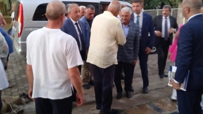 Binali Yıldırım Milas Ören’de vatandaşlar tarafından sevgi seli ile karşılandı