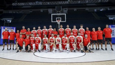 A Milli Erkek Basketbol Takımı'ndan dev zafer!