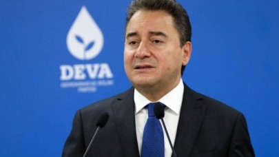 Ali Babacan'ın terör örgütünün suçu Türkiye'ye atmaya çalıştığı saldırıyla ilgili paylaşımı tartışma yarattı