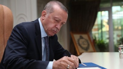 Cumhurbaşkanı Erdoğan'ın imzaladığı kararla 15 üniversite bünyesinde yeni fakülteler kuruldu
