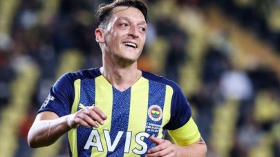 Fenerbahçe'den ayrılan Mesut Özil'in yeni adresi olay oldu