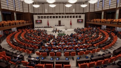 Flaş...Flaş... Şentop,  TBMM'yi olağanüstü toplantıya çağırdı