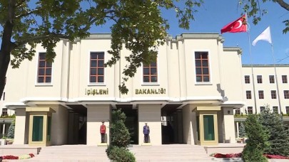 İçişleri Bakanlığı,  Zafer Partisi Genel Başkanı Özdağ hakkında suç duyurusunda bulundu