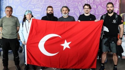 İkinci Ulusal Arktik Bilimsel Araştırma Seferi ekibi İstanbul'a döndü