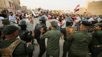 Irak'ta gerilim artıyor: Türk bayrağını yaktılar,  büyükelçiliğimizi kuşattılar