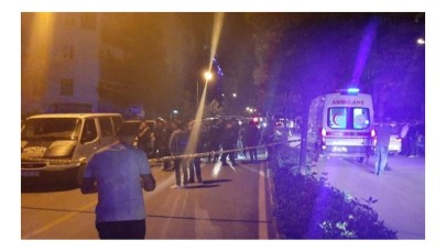 Polis otosuna ateş eden kişi vurularak etkisiz hale getirildi