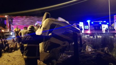 Samsun'da ticari araç takla attı: Fatma A. ve Osman A. öldü! 3 kişi yaralı
