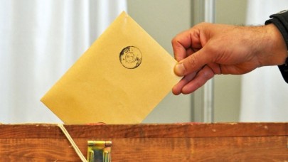 Son anketten flaş sonuçlar: Cumhurbaşkanlığı seçimini kim kazanır,  hangi parti önde?