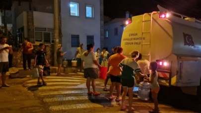 Turizmin gözdesi Bodrum'un içler acısı hali! Tankerle su dağıtıldı